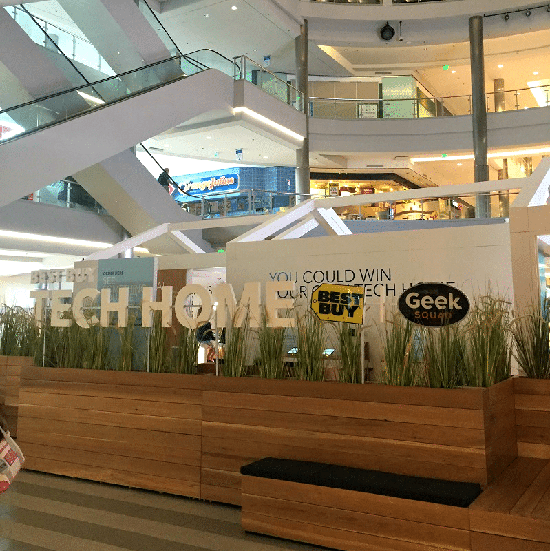 Tech Home Happening at Mall of America. Learn more at DadBlogsAbout.com