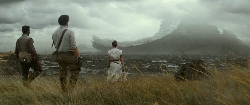 Star Wars: Rise of Skywalker Brand-New Teaser Trailer, check them out at DadBlogsAbout.com